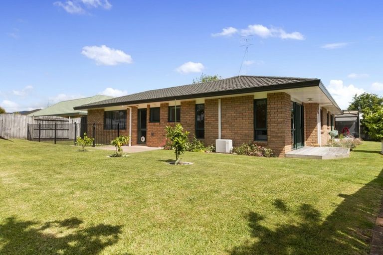 Photo of property in 17 Grosvenor Place, Katikati, 3129