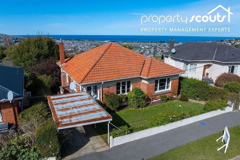 Photo of property in 77 Oakwood Avenue, Maryhill, Dunedin, 9011