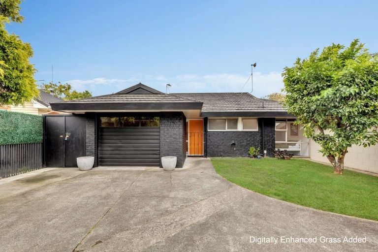 Photo of property in 18d Montgomery Terrace, Hokowhitu, Palmerston North, 4410