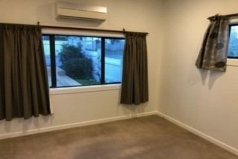 Photo of property in 8 Hamlin Road, Mount Wellington, Auckland, 1060