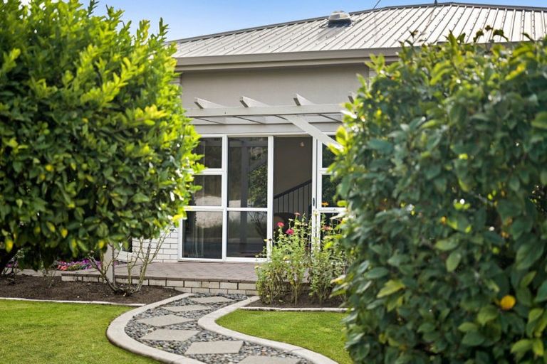 Photo of property in 53 Splitt Avenue, Glenview, Hamilton, 3206