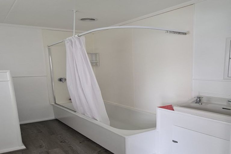 Photo of property in 52b Heath Street, St Andrews, Hamilton, 3200