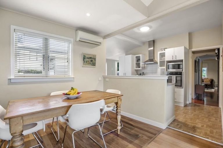 Photo of property in 1/5 Bayswater Avenue, Bayswater, Auckland, 0622