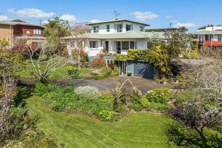 Photo of property in 75a Oceanview Road, Mount Maunganui, 3116