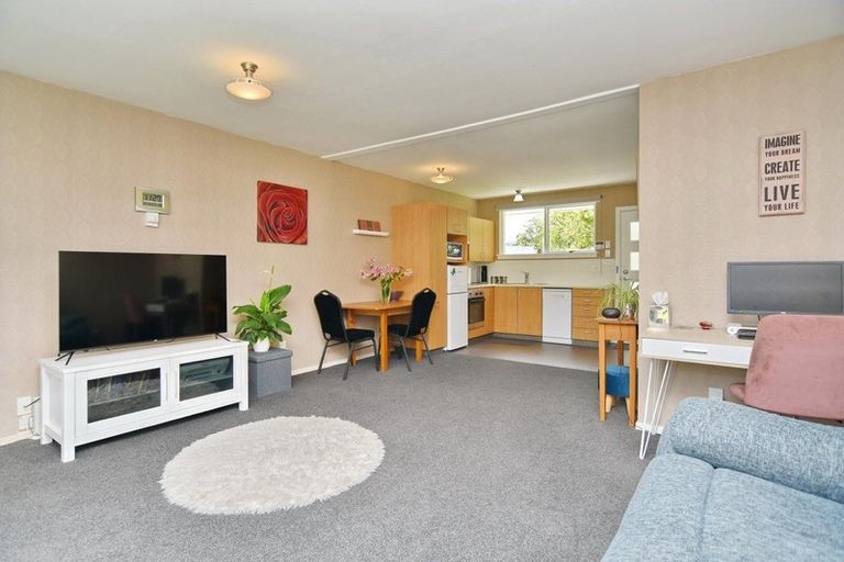 Photo of property in 2/56 Brabourne Street, Hillsborough, Christchurch, 8022