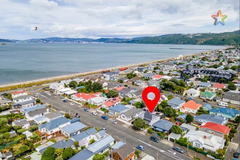Photo of property in 17 Oriental Street, Petone, Lower Hutt, 5012