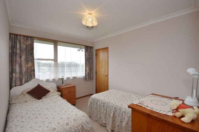 Photo of property in 219 Marama Avenue North, Otatara, Invercargill, 9879