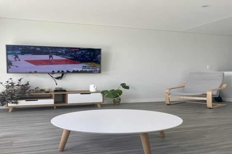 Photo of property in 13 Nugget Avenue, Hobsonville, Auckland, 0616