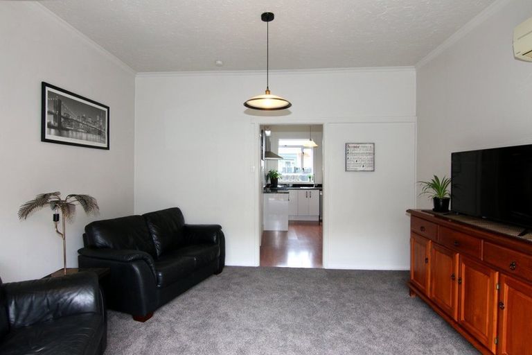 Photo of property in 21 Wrights Road, Addington, Christchurch, 8024