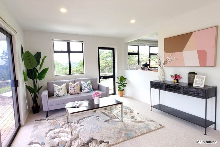 Photo of property in 1261 East Coast Road, Redvale, Albany, 0794