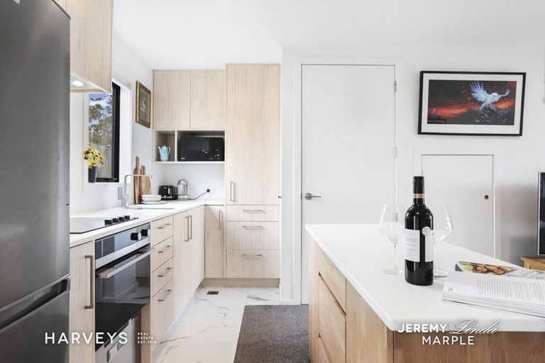 Photo of property in 7/83 Vodanovich Road, Te Atatu South, Auckland, 0610