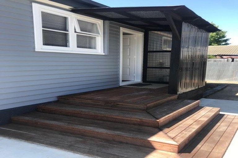 Photo of property in 121 Vagues Road, Northcote, Christchurch, 8052