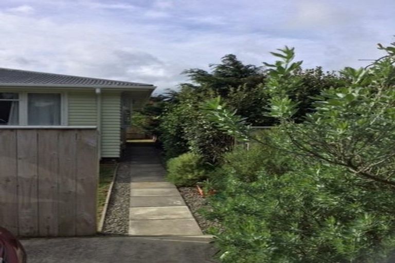 Photo of property in 8a Frederick Street, Tawa, Wellington, 5028