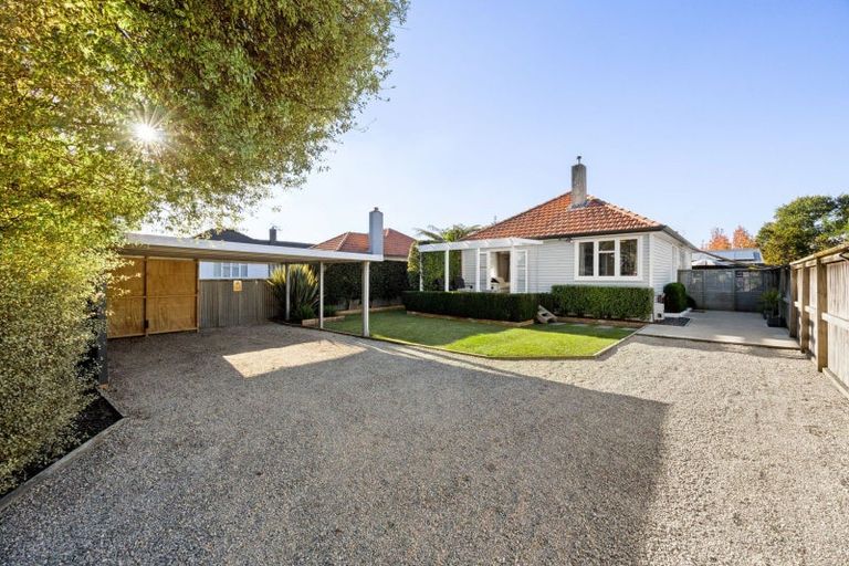 Photo of property in 44 Casey Avenue, Fairfield, Hamilton, 3214