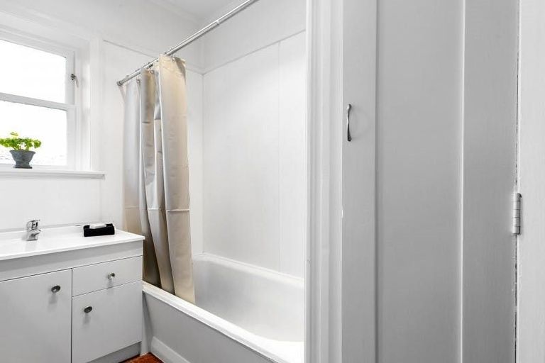 Photo of property in 51 Craighall Crescent, Wakari, Dunedin, 9010