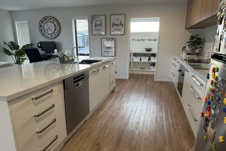 Photo of property in 8 Te Kanawa Lane, Rolleston, 7615