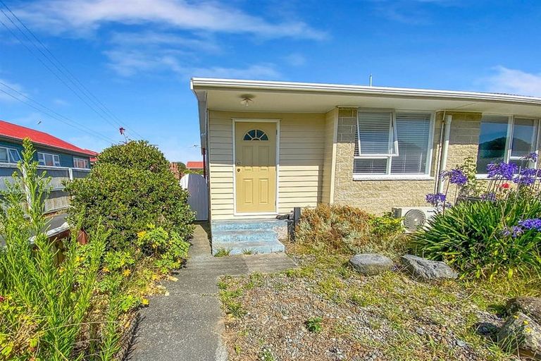 Photo of property in 2/80 Oram Avenue, New Brighton, Christchurch, 8061