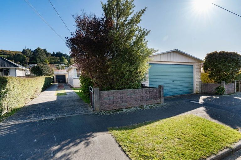 Photo of property in 58 Balmain Street, Halfway Bush, Dunedin, 9010