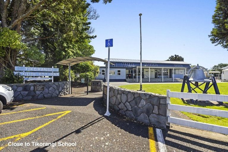 Photo of property in 8 Tikorangi Road East, Tikorangi, 4383