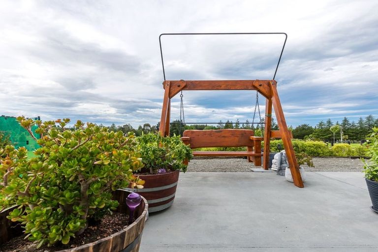 Photo of property in 55 Bakers Road, Waimate, 7978