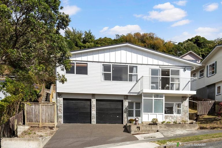 Photo of property in 7 John Sims Drive, Broadmeadows, Wellington, 6035