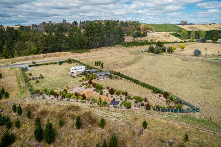 Photo of property in 344 Mangatahi Road, Maraekakaho, 4171