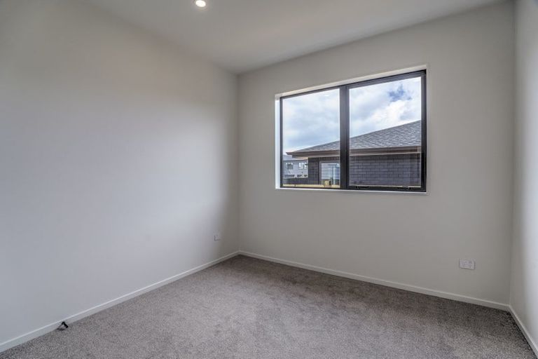 Photo of property in 26 Babina Avenue, Kumeu, 0810
