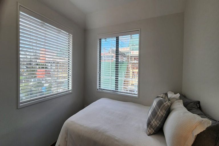 Photo of property in 2/21 Bishop Street, St Albans, Christchurch, 8014