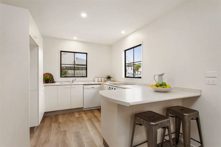 Photo of property in 1/36 Brockworth Place, Riccarton, Christchurch, 8011