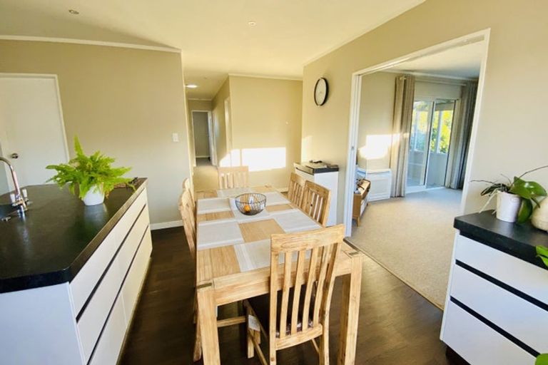 Photo of property in 41 Brandon Street, Featherston, 5710