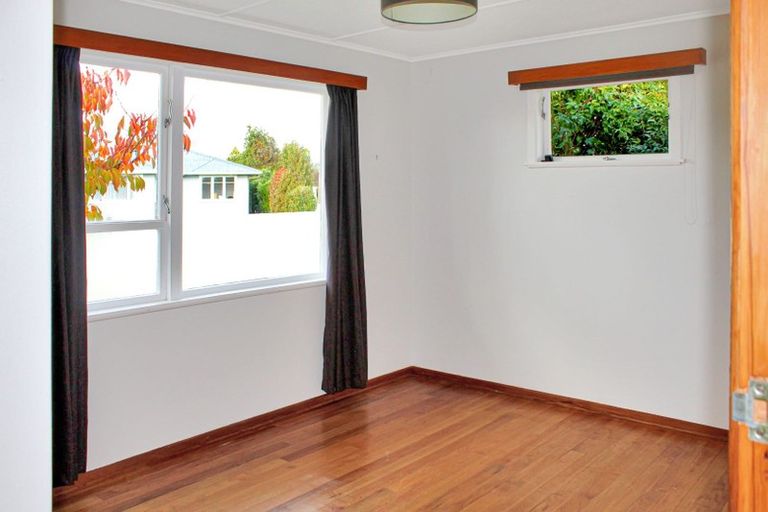 Photo of property in 40 Kettle Avenue, Awapuni, Palmerston North, 4412