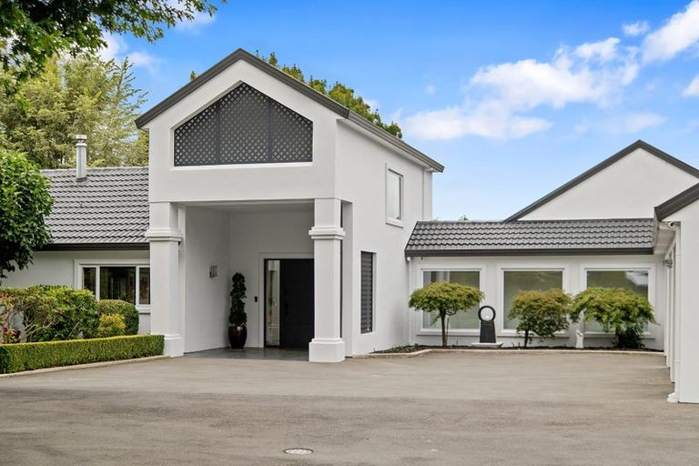 Photo of property in 52 Regent's Park Drive, Casebrook, Christchurch, 8051