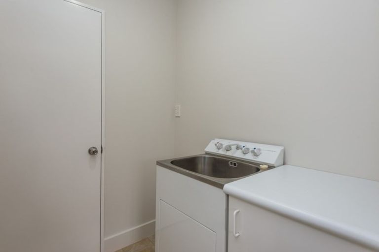 Photo of property in 7 North Parade, Richmond, Christchurch, 8013