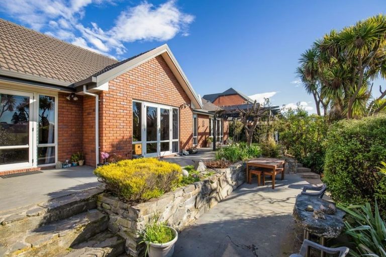 Photo of property in 5 Hossack Close, Belfast, Christchurch, 8051