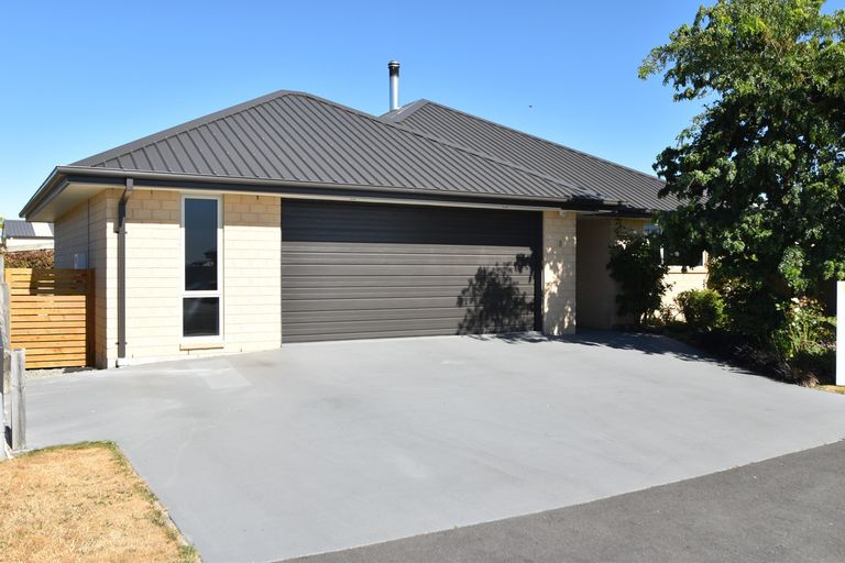 Photo of property in 8 Greenfield Place, Twizel, 7901