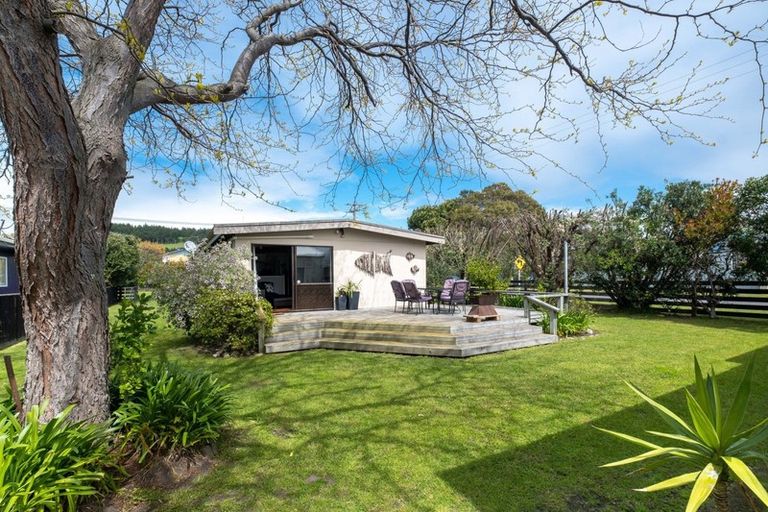 Photo of property in 54 Harper Road, Waimarama, 4294