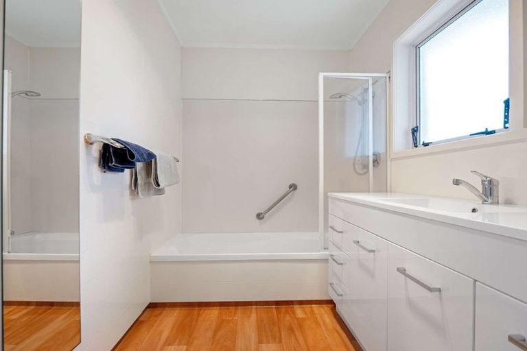 Photo of property in 26 Upland Road, Western Heights, Rotorua, 3015