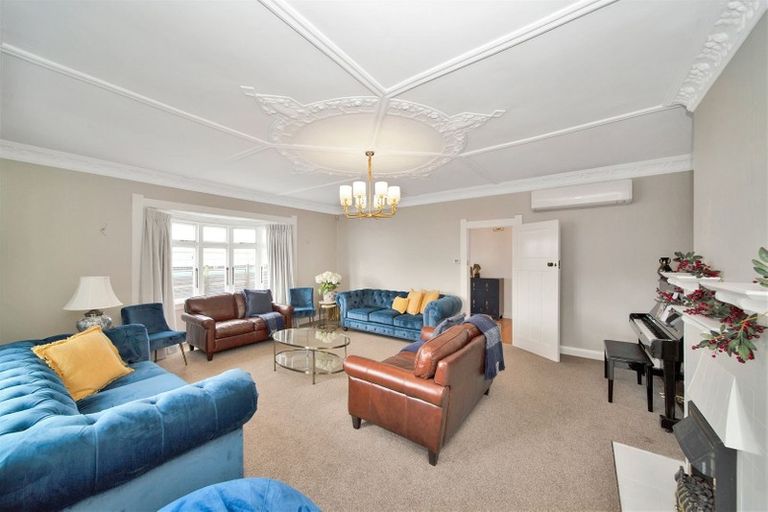 Photo of property in 45 Wilson Street, Hawera, 4610