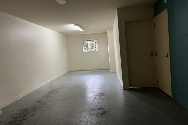 Photo of property in 9 Picasso Drive, West Harbour, Auckland, 0618