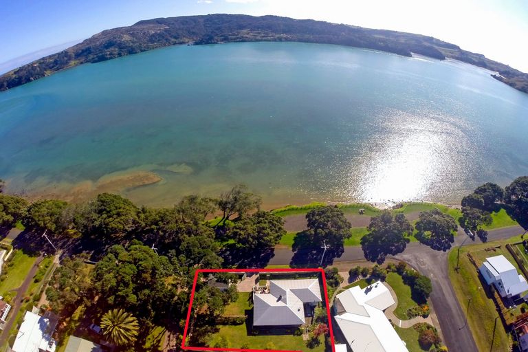 Photo of property in 31 Cliff Street, Raglan, 3225