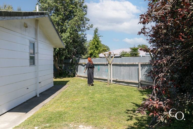 Photo of property in 2/9 Lyttelton Crescent, Tamatea, Napier, 4112