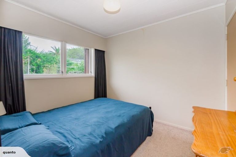Photo of property in 48 Alexander Road, Raumati Beach, Paraparaumu, 5032