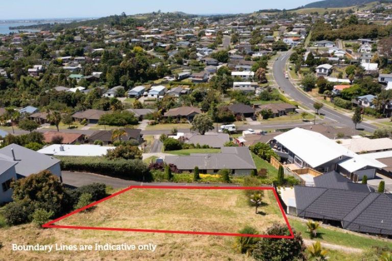 Photo of property in 21 Kite Way, Welcome Bay, Tauranga, 3112