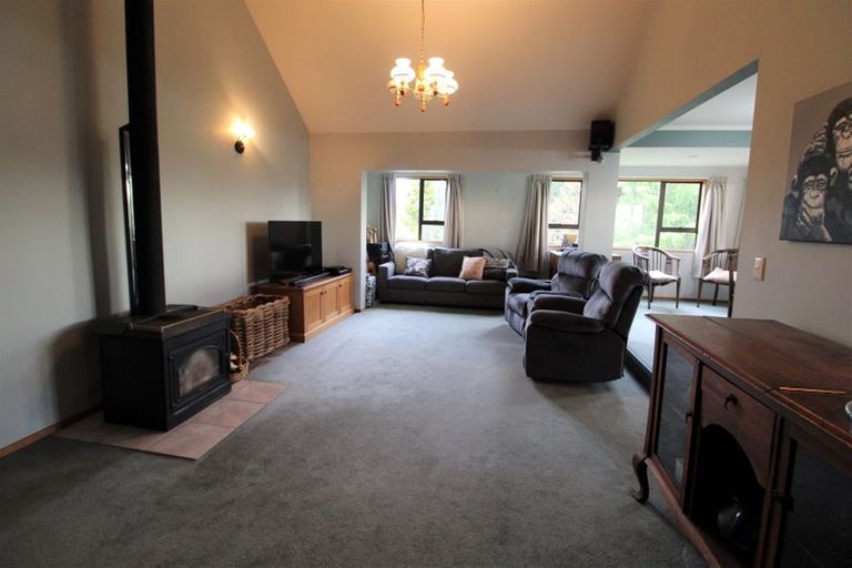 Photo of property in 14 Hillview Place, Pleasant Point, 7903