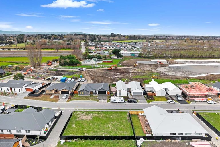 Photo of property in 10 Elsie Lange Way, Casebrook, Christchurch, 8051