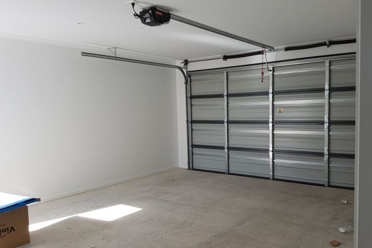 Photo of property in 103 Hills View Drive, Papamoa, 3118