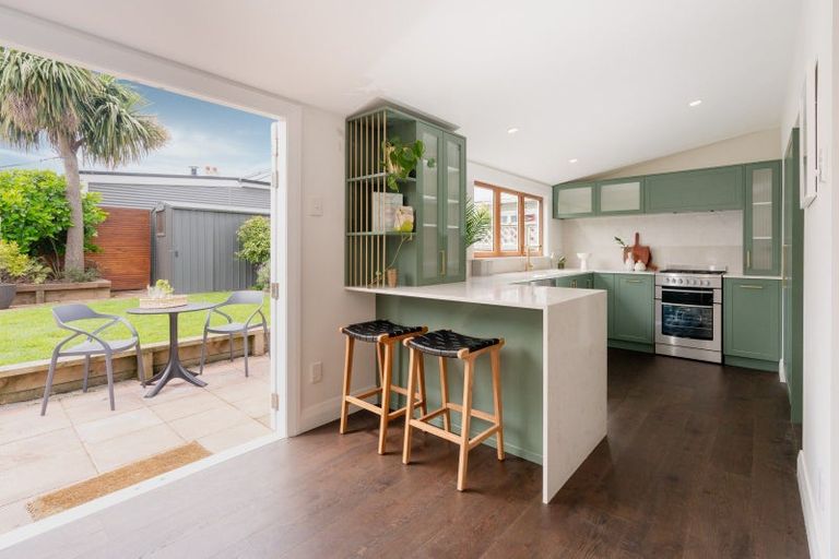 Photo of property in 169 Rintoul Street, Berhampore, Wellington, 6023