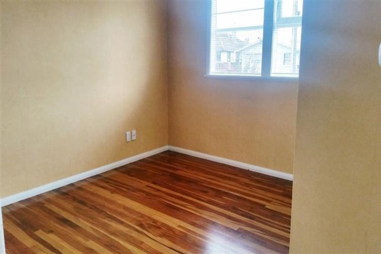 Photo of property in 4 Dowding Street, Melville, Hamilton, 3206