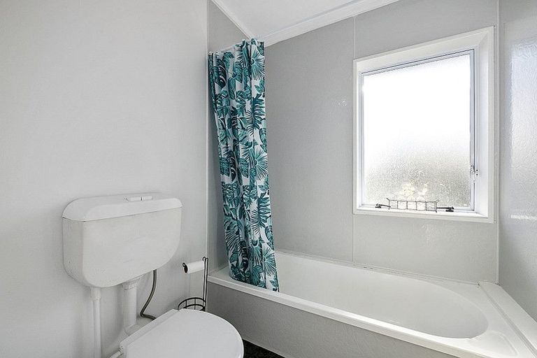 Photo of property in 27b Tyndall Street, Waiwhetu, Lower Hutt, 5010