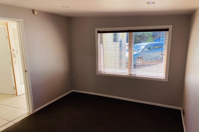 Photo of property in 2/53a Vincent Street, Howick, Auckland, 2014